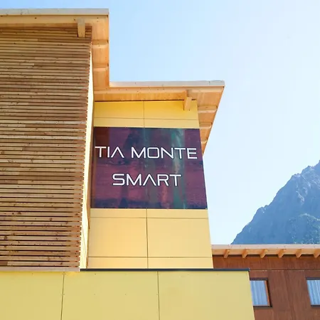 Отель Tia Smart 3*